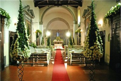 addobbo di fiori chiesa di Grignano